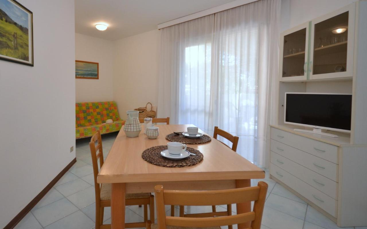 Residenza Marco Polo Apartment Lignano Sabbiadoro Exterior photo