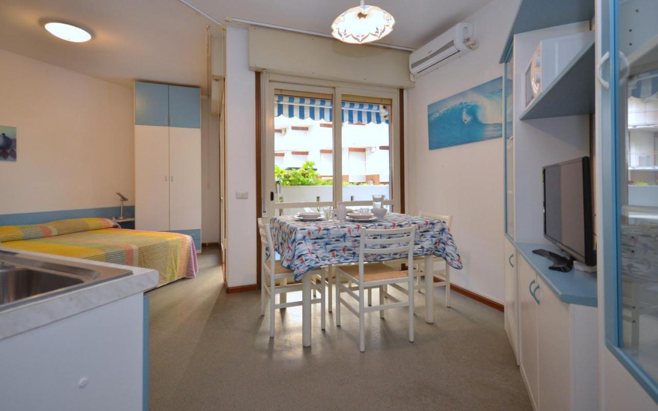 Residenza Marco Polo Apartment Lignano Sabbiadoro Exterior photo